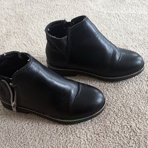 Kelly & Katie Black Kids Boots with Zipper